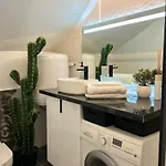 Appart' Cooconing - Champs Elysees - Netflix דירה